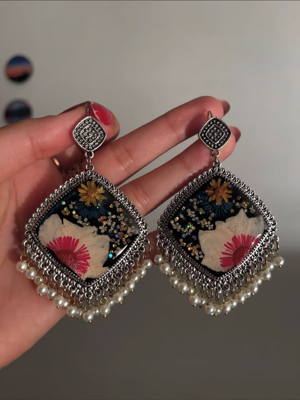 Midnight Floral Pearl Diamond Jhumkay