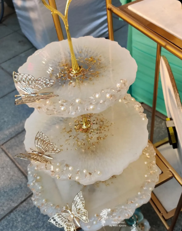 White Pearl & Butterfly Tiered Stand