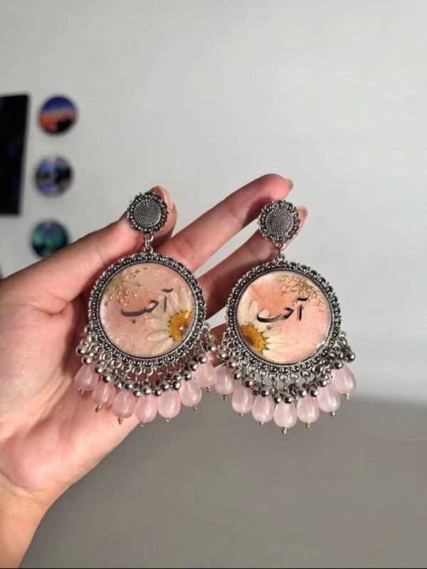 Custom Name Jhumkay – Peach & Silver